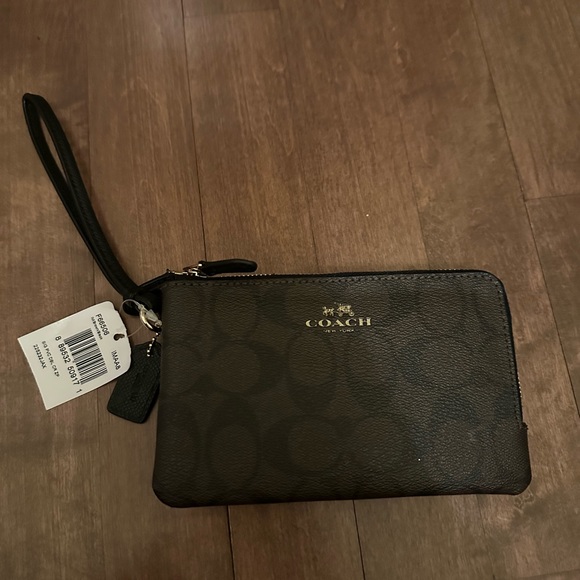 COACH double wristlet - Picture 6 of 7